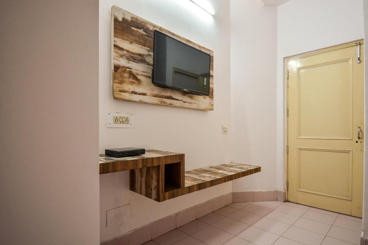 Oyo 46616 Hotel Abhinandan Jind Exterior foto