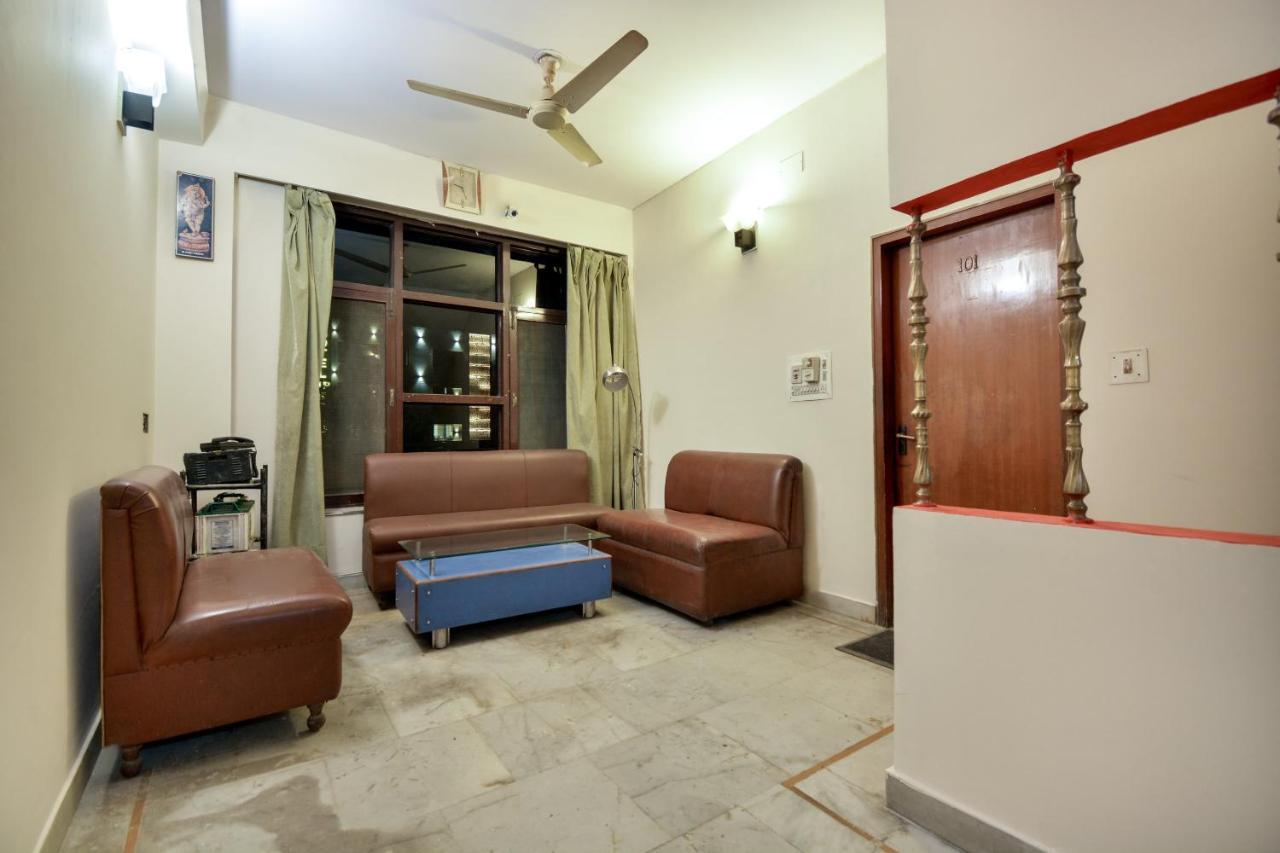 Oyo 46616 Hotel Abhinandan Jind Exterior foto